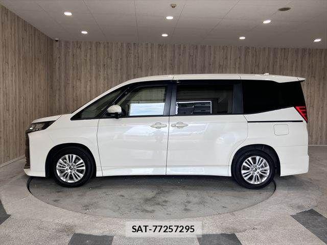 Toyota NOAH 2024-05 8131608-27