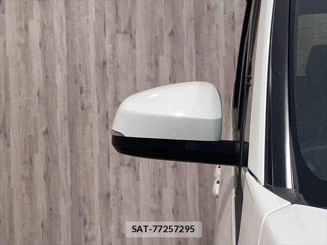 Toyota NOAH 2024-05 8131608-29