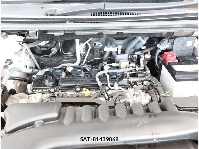 Toyota NOAH 2023-06 8131618-18