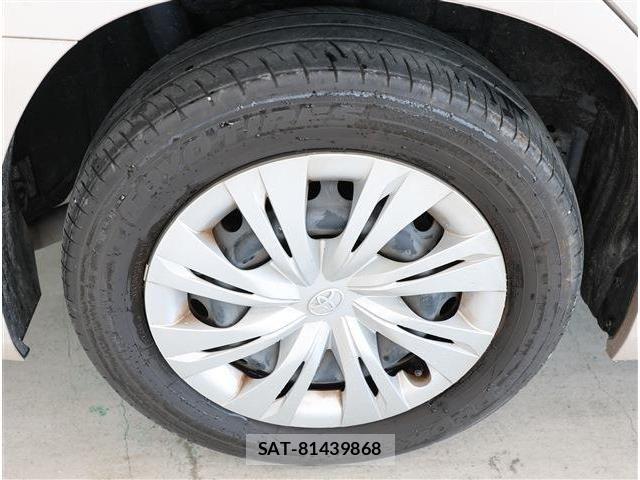 Toyota NOAH 2023-06 8131618-5