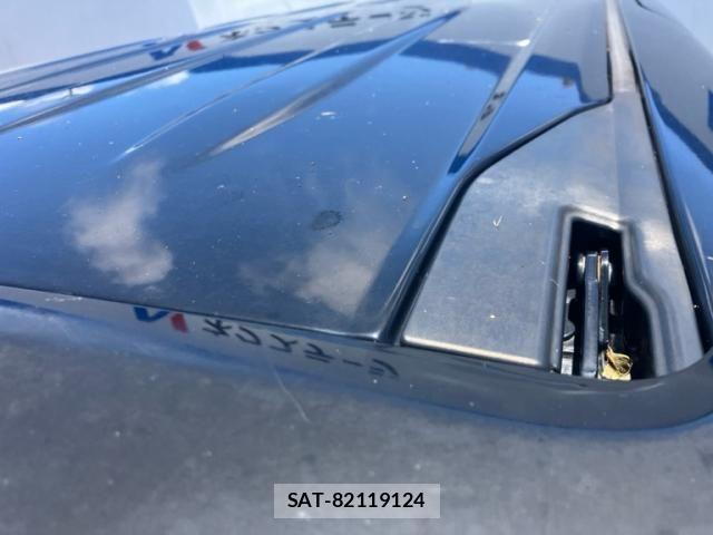 Toyota NOAH 2015-07 8131628-4