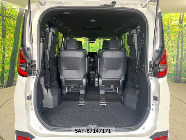 Toyota NOAH 2024-07 8131616-10