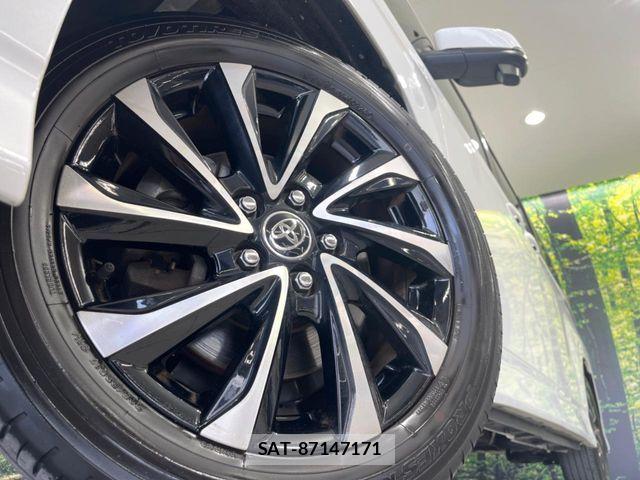 Toyota NOAH 2024-07 8131616-13