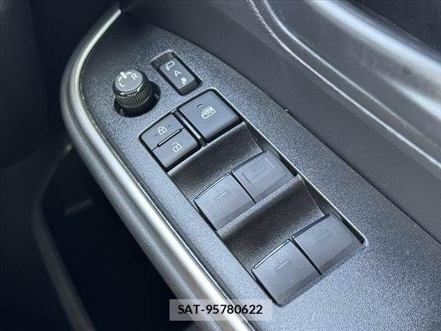 Toyota NOAH 2024-10 8131605-25