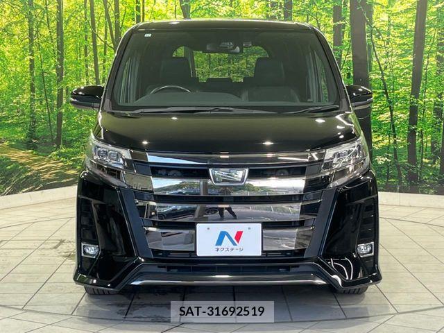 Toyota NOAH 2019-11 8131617-14