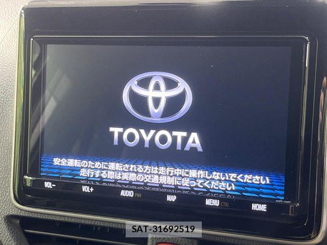 Toyota NOAH 2019-11 8131617-4
