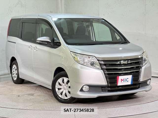 Toyota NOAH 2015-02 8131626-1