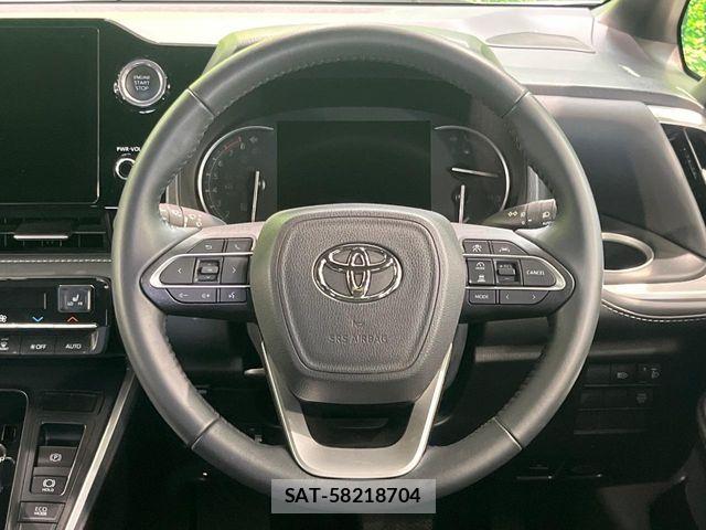 Toyota NOAH 2023-04 8131606-11