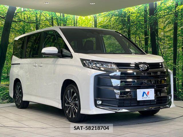 Toyota NOAH 2023-04 8131606-16