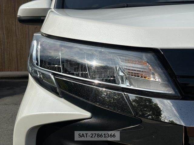 Toyota NOAH 2024-07 8131611-23