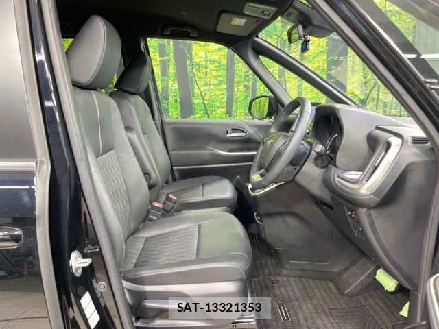 Toyota NOAH 2024-02 8146309-7