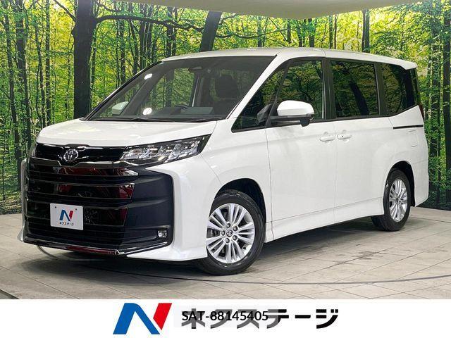 Toyota NOAH 2023-06 8146310-0