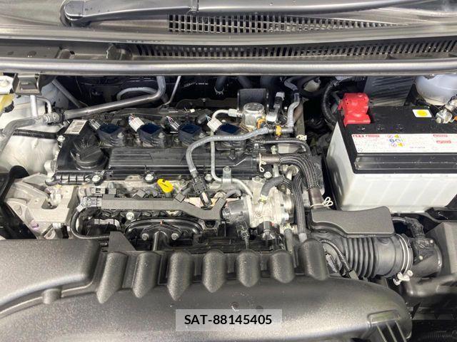 Toyota NOAH 2023-06 8146310-18