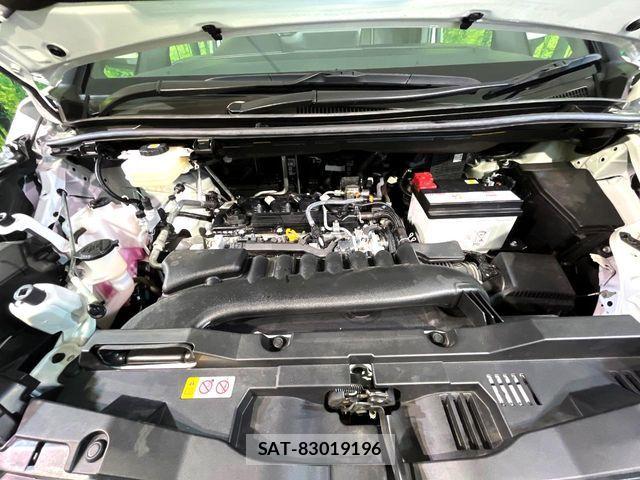Toyota NOAH 2024-07 8146313-17