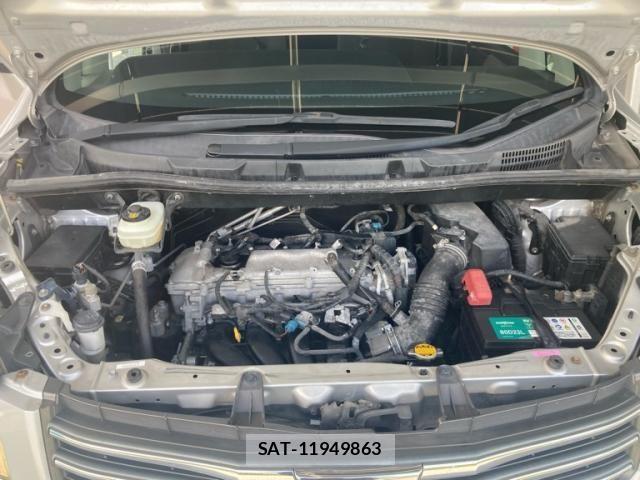 Toyota NOAH 2012-06 8158911-14