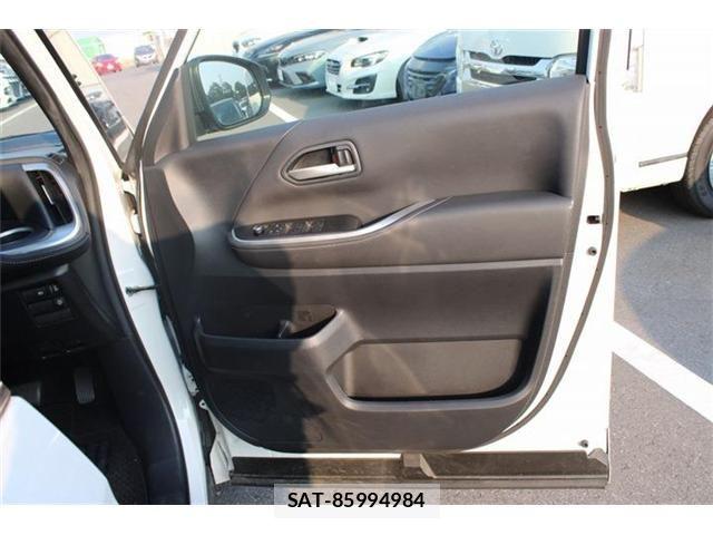 Toyota NOAH 2024-04 8158908-27