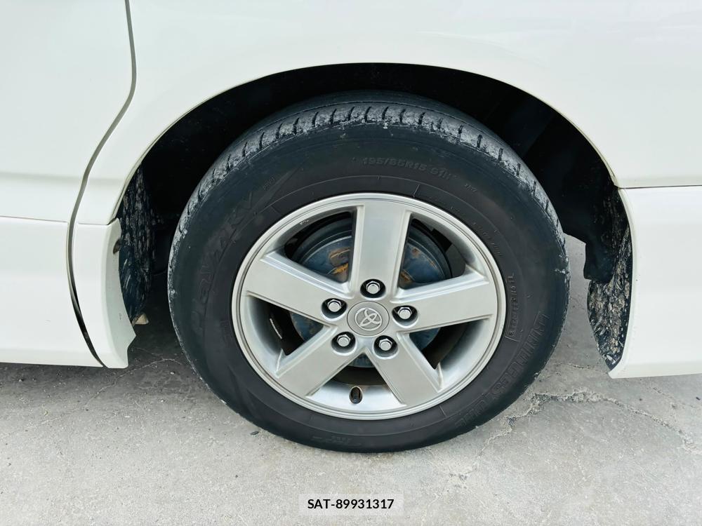 Toyota NOAH 2005-09 8119961-29