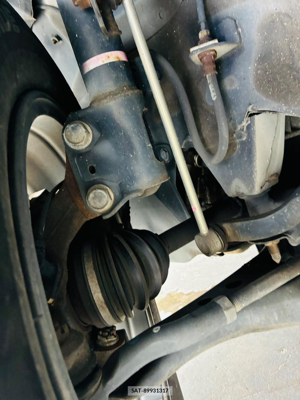 Toyota NOAH 2005-09 8119961-33