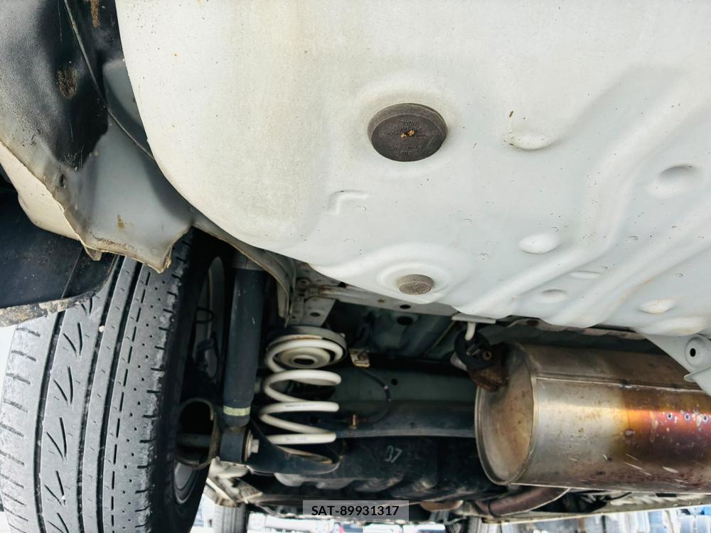 Toyota NOAH 2005-09 8119961-34