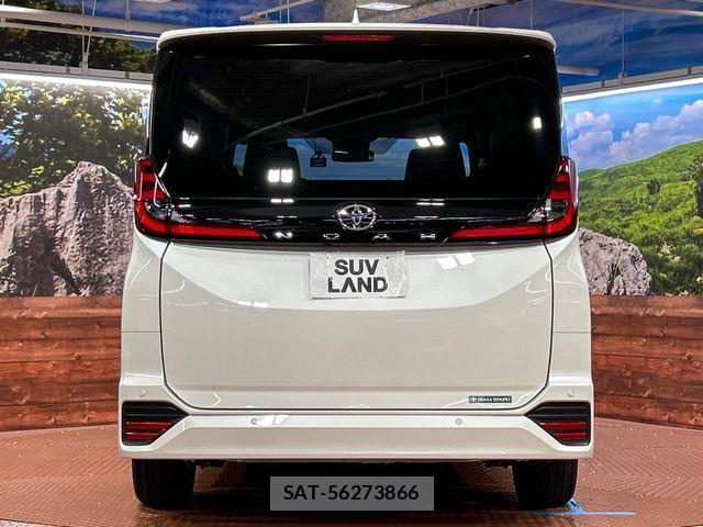 Toyota NOAH 2025-02 8209141-14