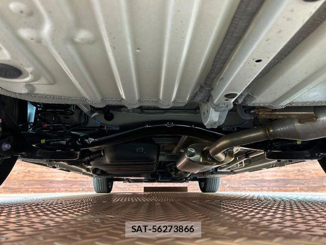 Toyota NOAH 2025-02 8209141-18