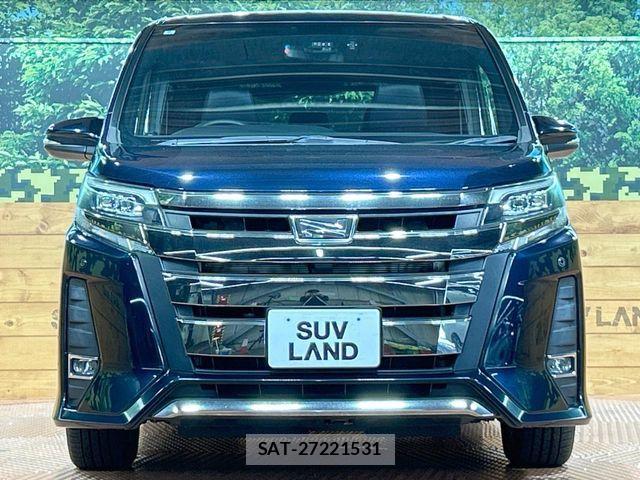 Toyota NOAH 2018-06 8209163-13