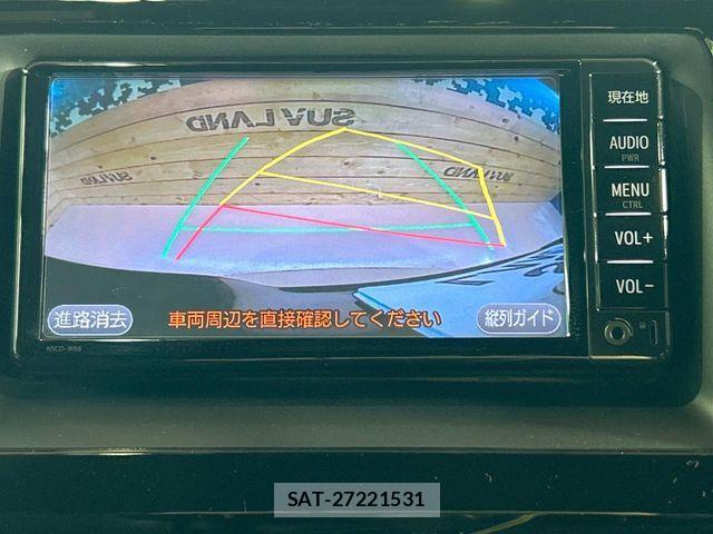 Toyota NOAH 2018-06 8209163-3