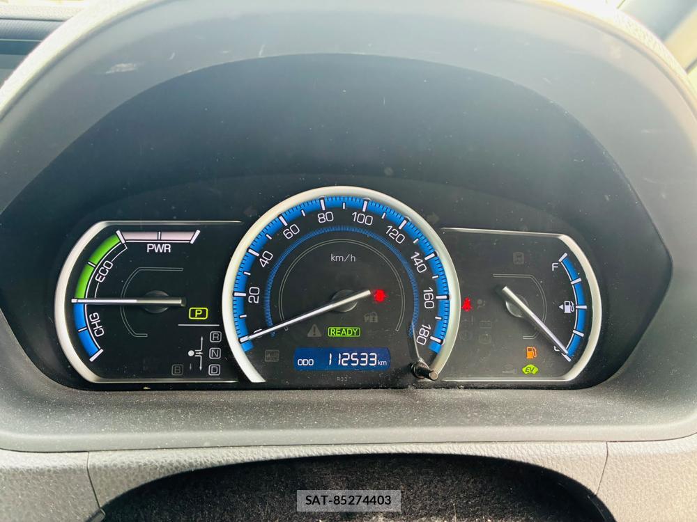 Toyota NOAH 2015-05 8120452-15