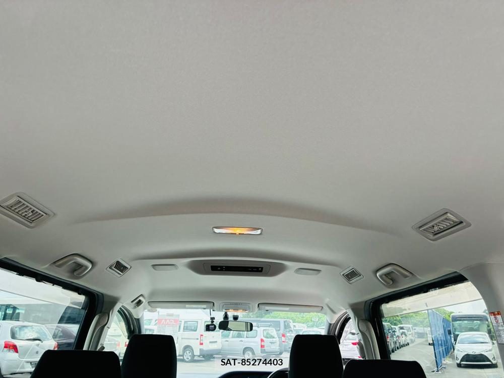 Toyota NOAH 2015-05 8120452-24