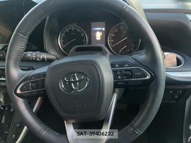 Toyota NOAH 2023-03 8209150-14