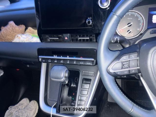 Toyota NOAH 2023-03 8209150-15