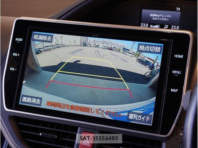 Toyota NOAH 2019-04 8209147-22
