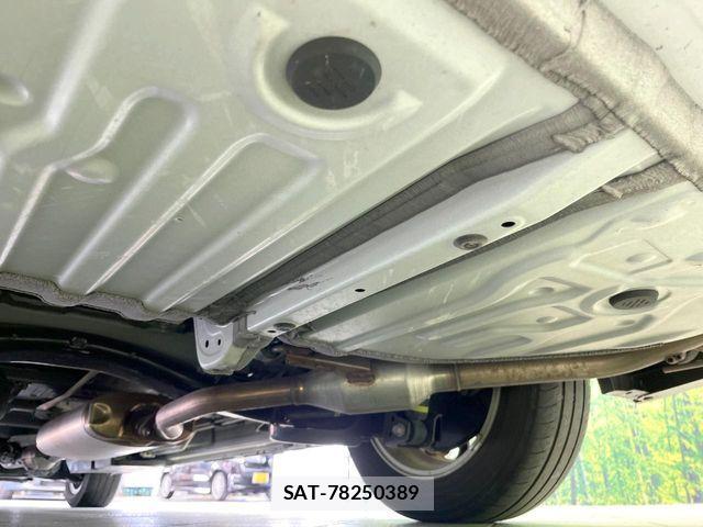 Toyota NOAH 2023-02 8209148-16