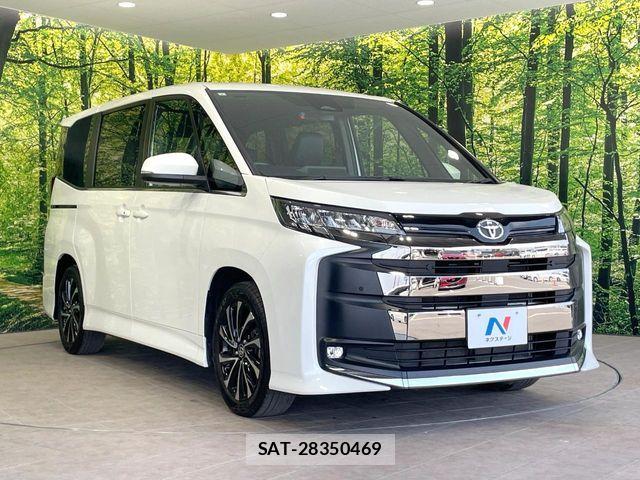 Toyota NOAH 2024-07 8209146-16