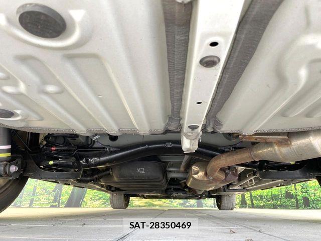 Toyota NOAH 2024-07 8209146-19