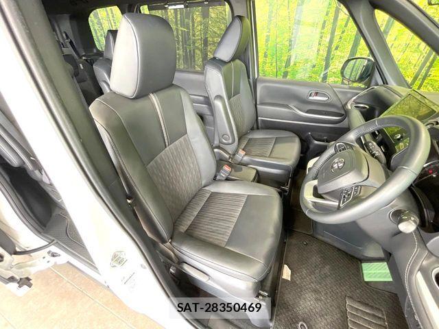 Toyota NOAH 2024-07 8209146-7