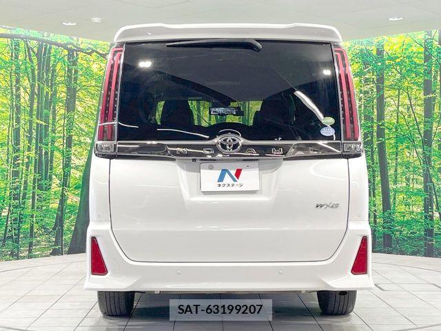 Toyota NOAH 2020-02 8209159-15