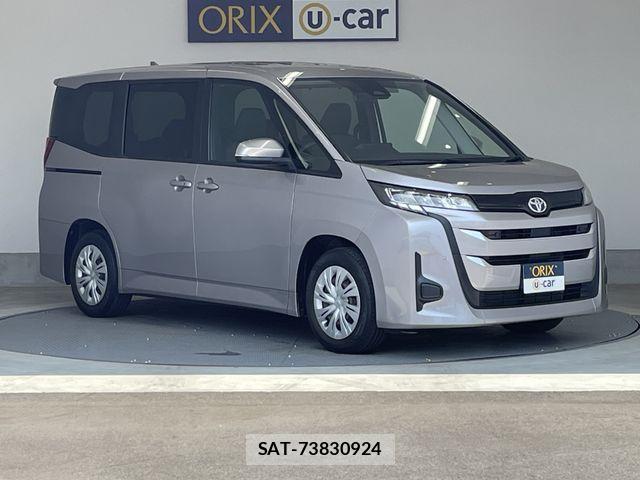 Toyota NOAH 2023-12 8209153-23