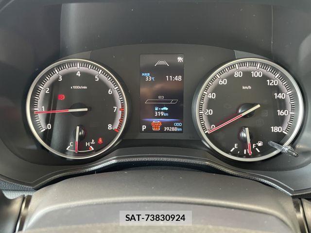 Toyota NOAH 2023-12 8209153-6
