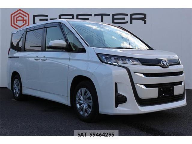 Toyota NOAH 2025-03 8209149-22