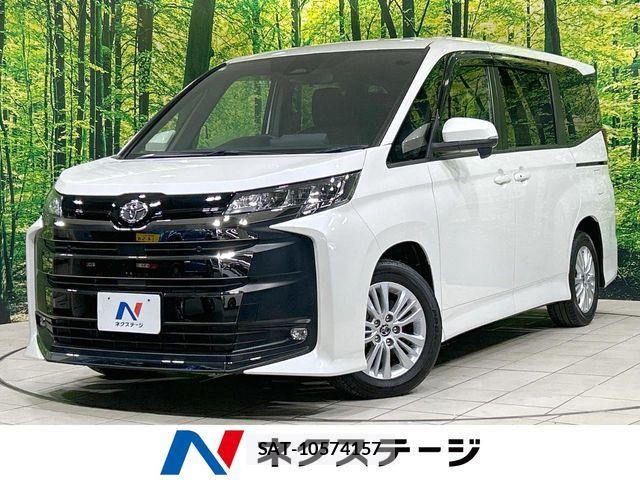 Toyota NOAH 2023-10 8209144-0
