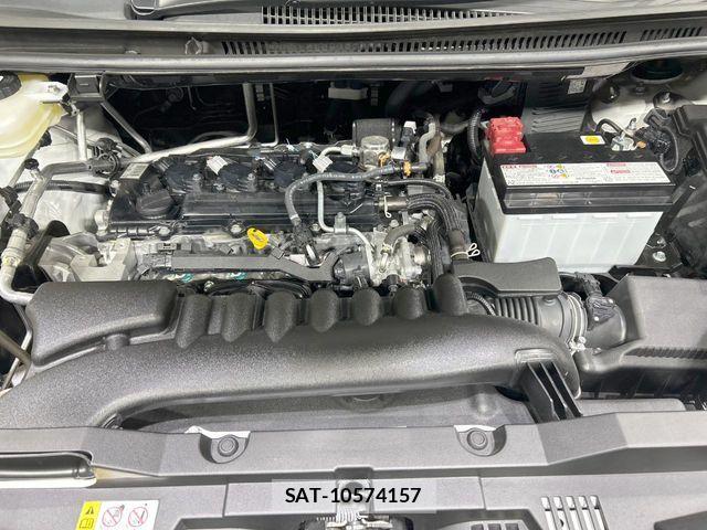 Toyota NOAH 2023-10 8209144-17