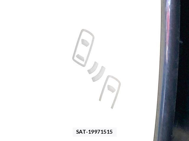 Toyota NOAH 2023-04 8209145-5