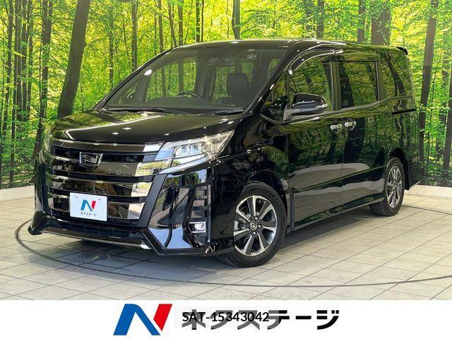 Toyota NOAH 2019-06 8209158-0