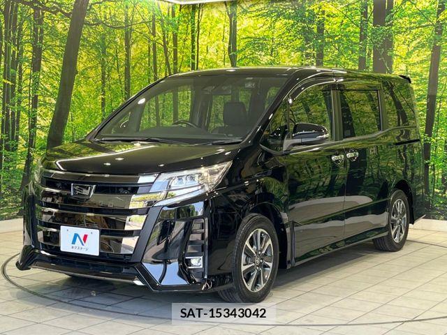Toyota NOAH 2019-06 8209158-16