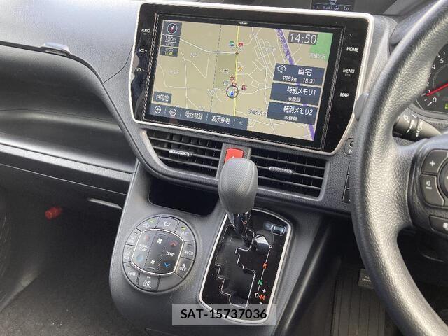 Toyota NOAH 2020-12 8209157-9