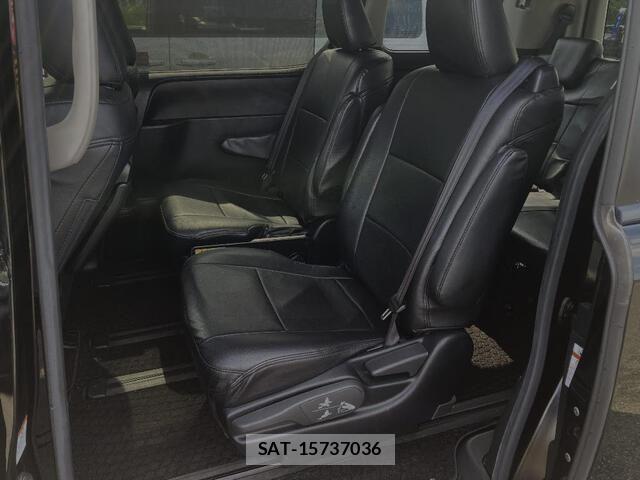 Toyota NOAH 2020-12 8209157-17