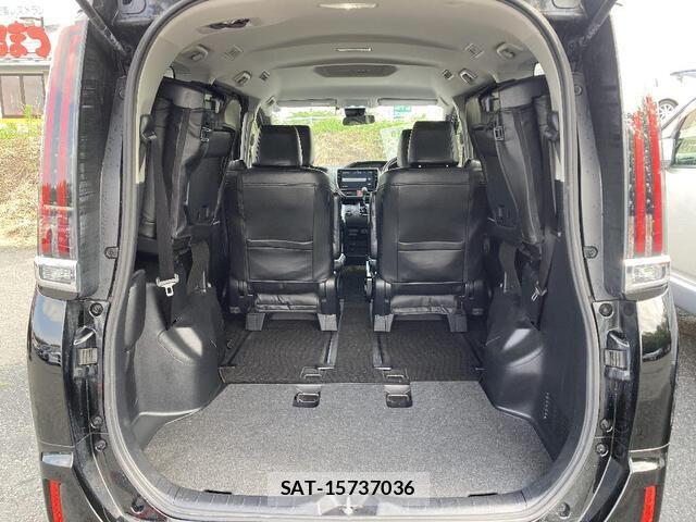 Toyota NOAH 2020-12 8209157-20