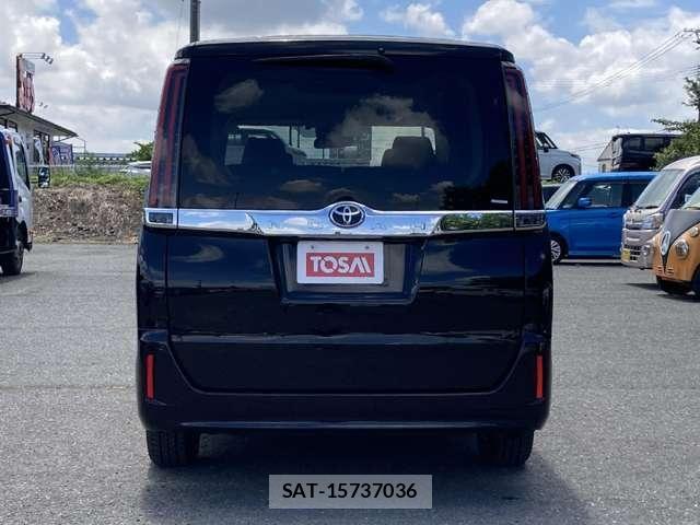 Toyota NOAH 2020-12 8209157-24