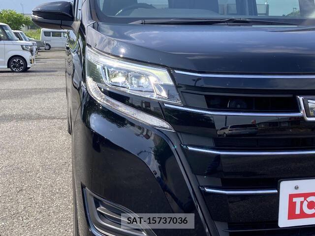 Toyota NOAH 2020-12 8209157-27